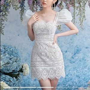 Stunning white lace  dress🌟